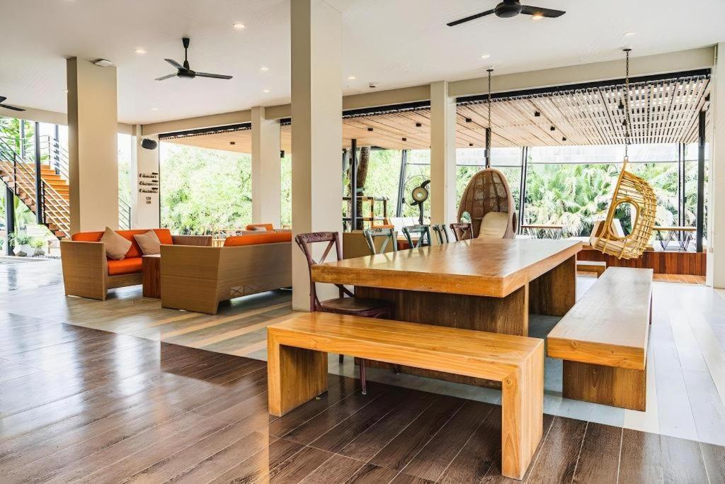 Lumphawa Amphawa Resort Samut Songkhram Exterior photo