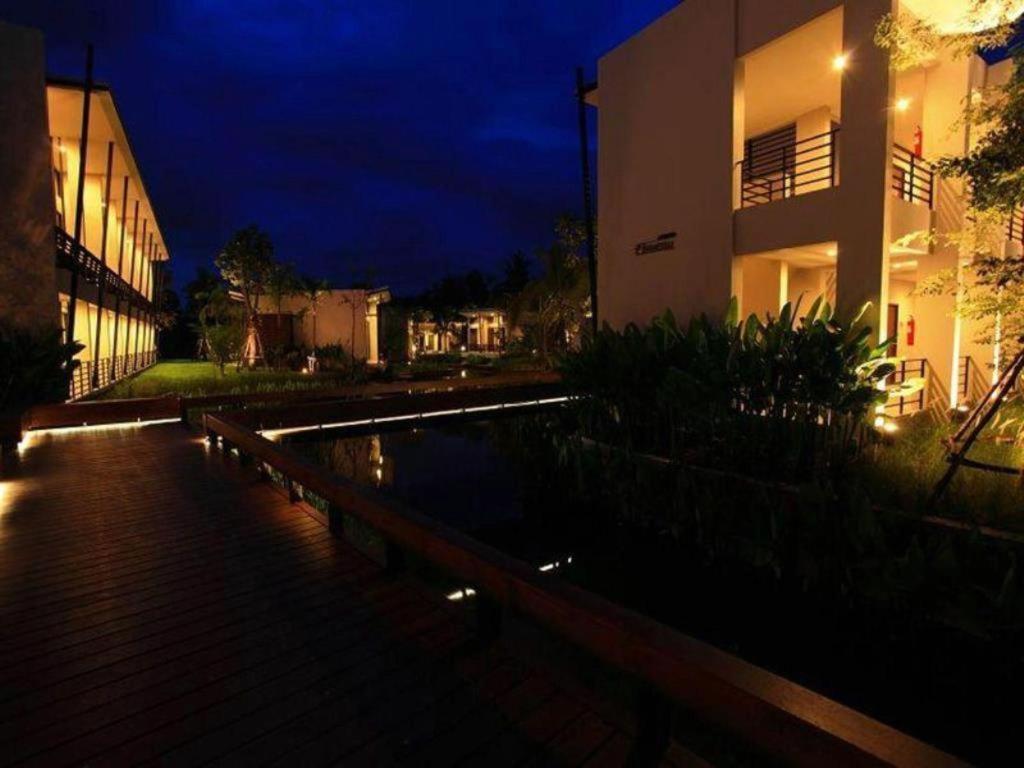 Lumphawa Amphawa Resort Samut Songkhram Exterior photo