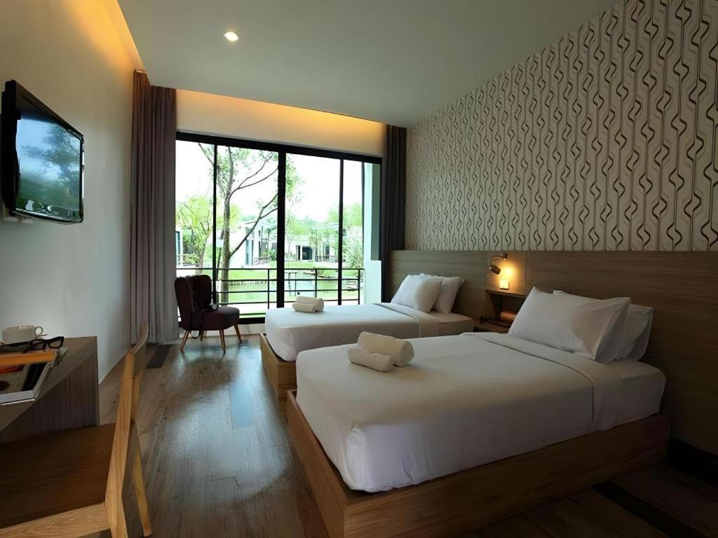 Lumphawa Amphawa Resort Samut Songkhram Exterior photo